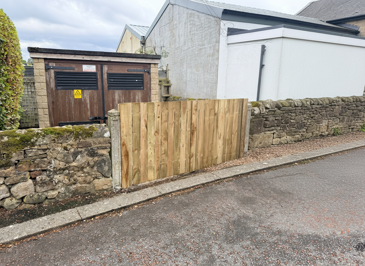 After — Garden fence & renovation
